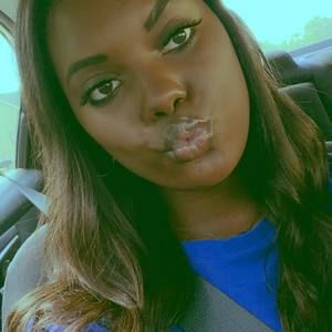 Meet your Posher, Kiera